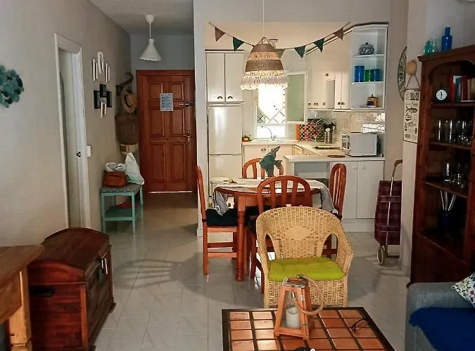 Apartamento Bonito En Playa De La Carihuela *