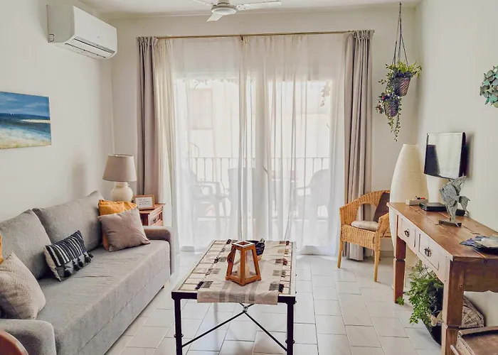 Apartamento Bonito En Playa De La Carihuela *