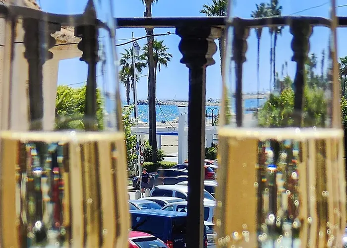 Bonito En Playa De La Carihuela *